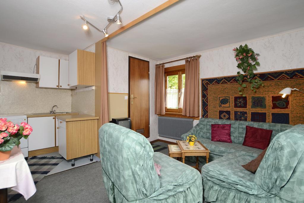 Haus Wieshammer Niedernsill Ruang foto